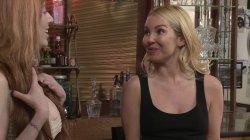 Captura de 'Lauren Phillips and Her Girlfriends' nº 1
