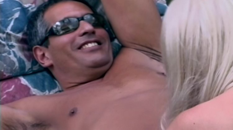 streaming porn video screenshot