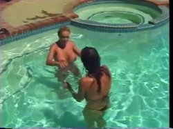'Busty Aqua Brats' screenshot nº 48