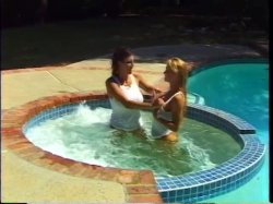 'Busty Aqua Brats' screenshot nº 52
