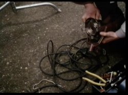 Captura de 'Careful He May be Watching' nº 34