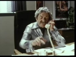 Captura de 'Careful He May be Watching' nº 63