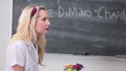 Captura de 'Slutty Times At Innocent High 12' nº 99
