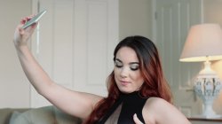 Captura de 'Picture Perfect' nº 62