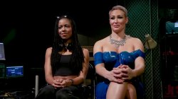 Captura de 'Whipped Ass - Hacked Assets: Ryan Keely Blackmails Kira Noir For Kinky Lesbian Sex' nº 5
