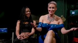 Captura de 'Whipped Ass - Hacked Assets: Ryan Keely Blackmails Kira Noir For Kinky Lesbian Sex' nº 2