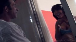'18 Yr. Old Neighbor Vol. 4' screenshot nº 30