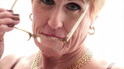 'Horny 60 Plus MILFS X-Cut 6' screenshot nº 5