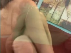 Captura de 'All Alone Horny Roommates' nº 33