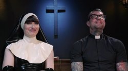 'TS Seduction - Thank You Father: Sister Natalie Mars Suffers For Her Desires' screenshot nº 5