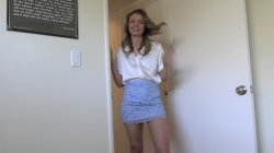 Captura de 'Skinny Dipping With My Teacher' nº 4