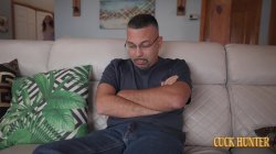 Captura de 'Super Sexy Cuckold's Wife Impaled by Big Black Cock' nº 10