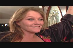 'Slutty White MILF Neighbors' screenshot nº 63