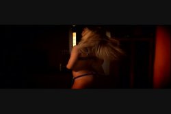 Captura de 'Naked Housewives' nº 55