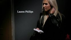Captura de 'TS Pussy Hunters - Kayleigh Coxx Punishes Peeping Motel Manager Lauren Phillips' nº 19