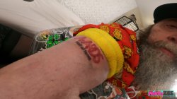Captura de 'AVN Tattoo Orgy' nº 16