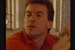 'Centerfold' screenshot nº 112