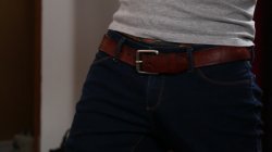 Captura de 'MILFS...Caught in the Act' nº 7