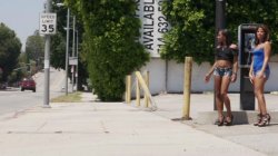 'Street Hookers For The White Guy 2' screenshot nº 3