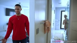 'Throw In The Towel' screenshot nº 60