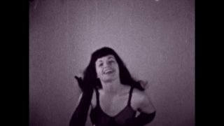 The Exotic Dances Of Bettie Page - Cena7 - 4