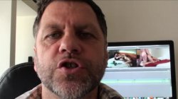 Captura de 'Papy Cochon Et Les Minettes (Grandpa Pig And Babes)' nº 123