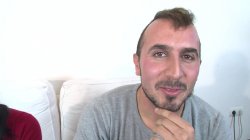 Captura de 'Casting a Spanish Man in Front of a Camera for the First Time with Betty Foxxx' nº 18