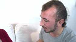 Captura de 'Casting a Spanish Man in Front of a Camera for the First Time with Betty Foxxx' nº 31