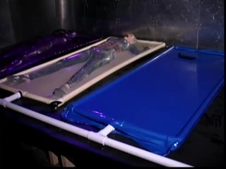 Rubberella: Confined - Escena3 - 1