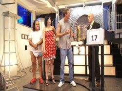 Captura de 'Official Deal Or No Deal Parody' nº 7
