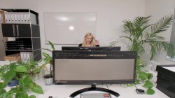 Captura de 'German Secretary Seduces Coworker in the Office and Gets Creampied' nº 2