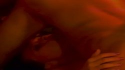 Captura de 'Make Me Feel It' nº 37