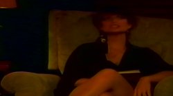 Captura de 'Make Me Feel It' nº 9