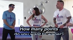 Captura de 'It's A Condom Hunt! Real Life XXX Episode 12: The Colorado Collab House' nº 66