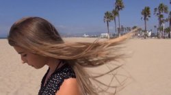 Captura de 'ATK Virtual Date With 3 Hairy Girls' nº 8