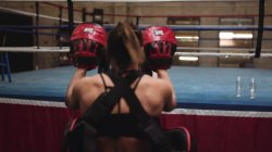 Captura de 'Lesbian Strap-On Bosses Vol. 4' nº 2