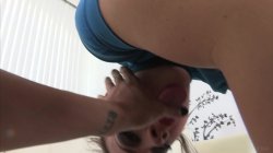 'Lesbian Anal P.O.V. 2' screenshot nº 4