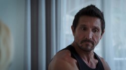 Captura de 'Family Favors' nº 1