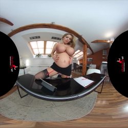 Captura de 'Knocked Up Knockers - Katerina the 34 HH Boob Secretary' nº 63