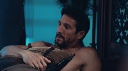 'Father Figure' screenshot nº 39