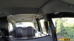 'Fake Taxi Presents - Jentina' screenshot nº 2
