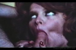 Captura de 'Busty Old School Bitches' nº 107