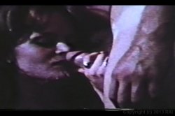 Captura de 'Busty Old School Bitches' nº 119