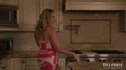 Captura de 'Behind The Scenes - The Production Assistant Seduces The Crew' nº 3