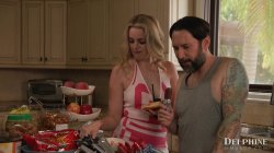 Captura de 'Behind The Scenes - The Production Assistant Seduces The Crew' nº 5