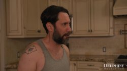 Captura de 'Behind The Scenes - The Production Assistant Seduces The Crew' nº 51