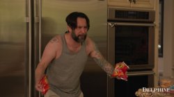 Captura de 'Behind The Scenes - The Production Assistant Seduces The Crew' nº 55