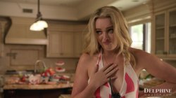 Captura de 'Behind The Scenes - The Production Assistant Seduces The Crew' nº 60