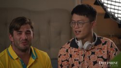Captura de 'Behind the Scenes - The Director of Photography Hustles' nº 47