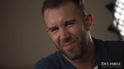 Captura de 'Behind the Scenes - The Director of Photography Hustles' nº 9